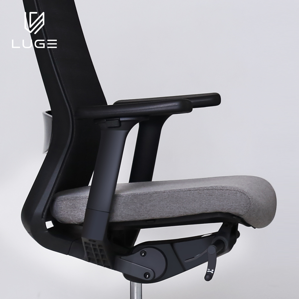 LUGE 루게 L80 프리미엄의자 블랙프레임